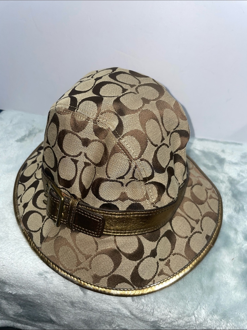 Coach Signature Jacquard Woman’s Bucket Hat - Picture 2 of 12